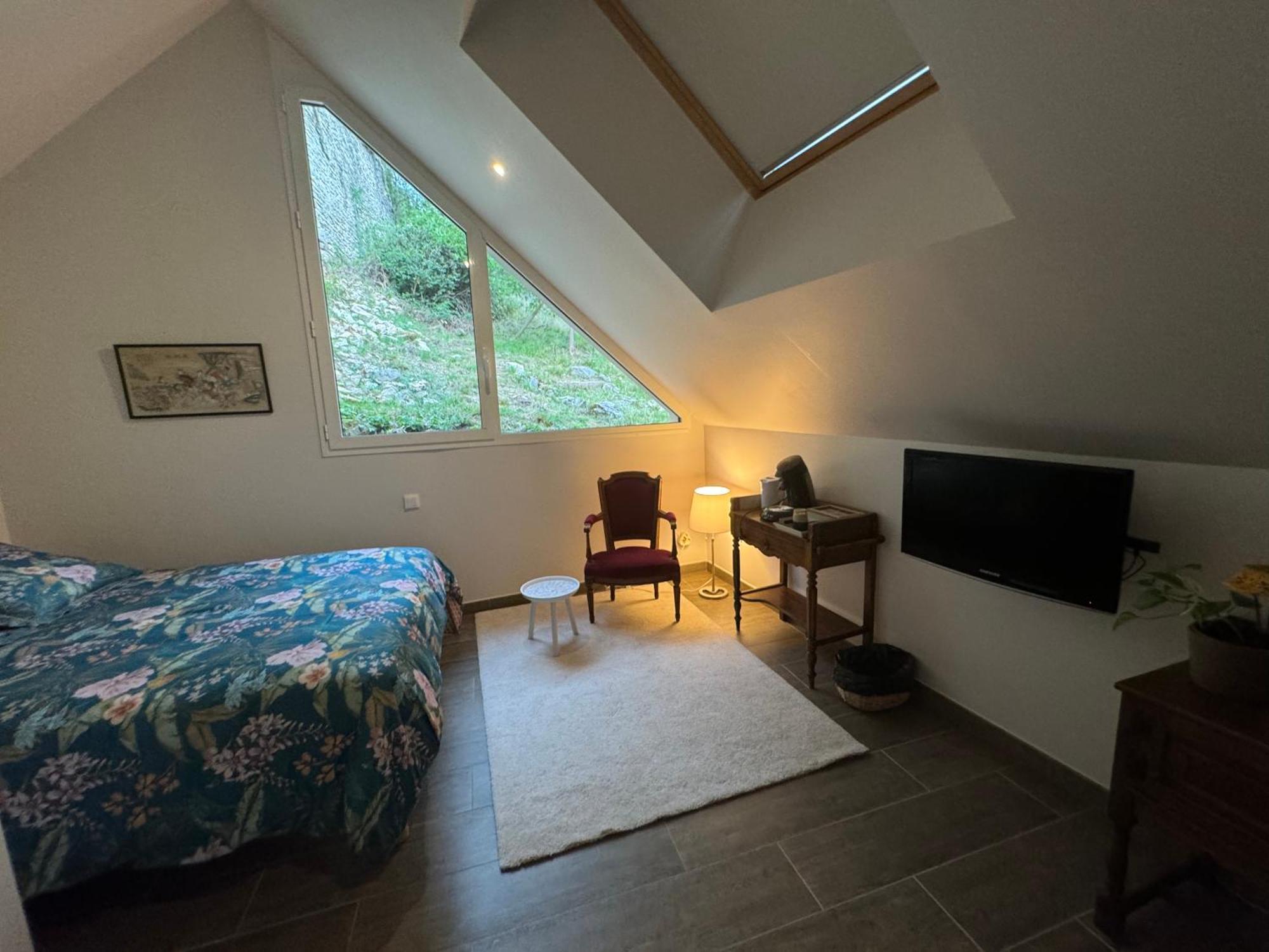 Chambre Avec Acces Jacuzzi Plombieres-les-Dijon Eksteriør bilde